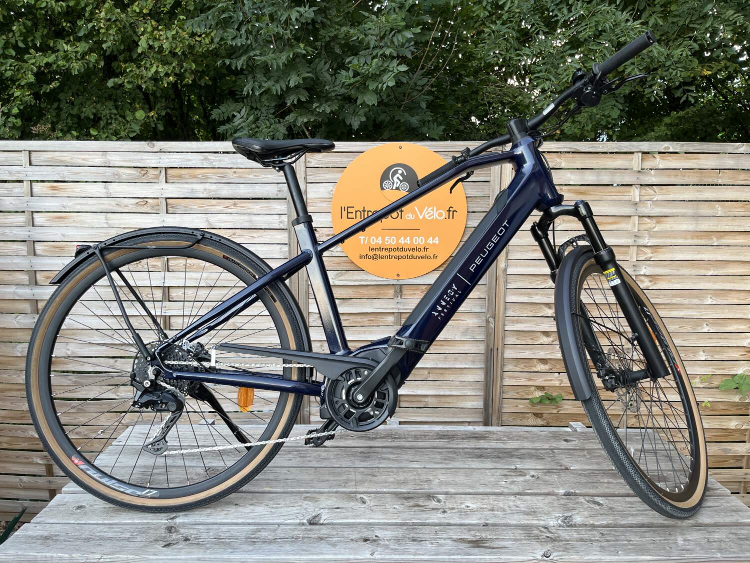 PEUGEOT COMMUTER "ANNECY FESTIVAL"